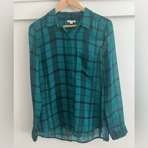 Caslon green and black plaid silky blouse